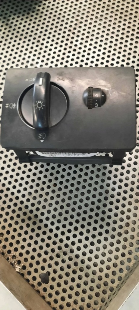 фото №1, Панель кнопки світла 4m5t13a024la ford transit