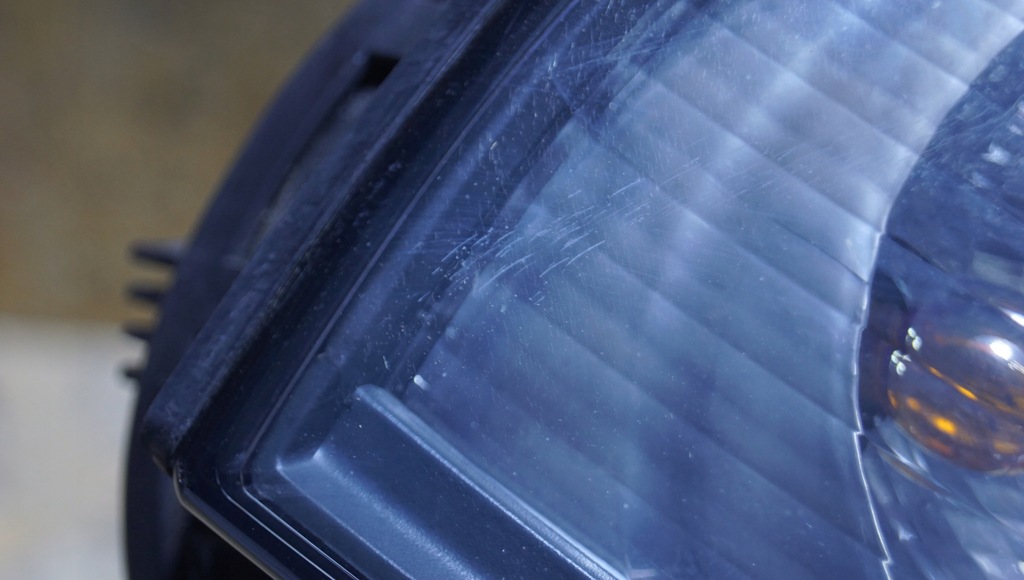 фото №9, Лампа права перед bmw x3 e83 lift