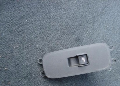 фото №1, Volvo v50 s40 lift перемикач скло правий перед