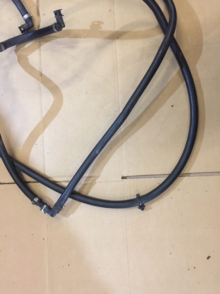 фото №7, Audi a5 8t wąż шланг омивача лампа ксенон