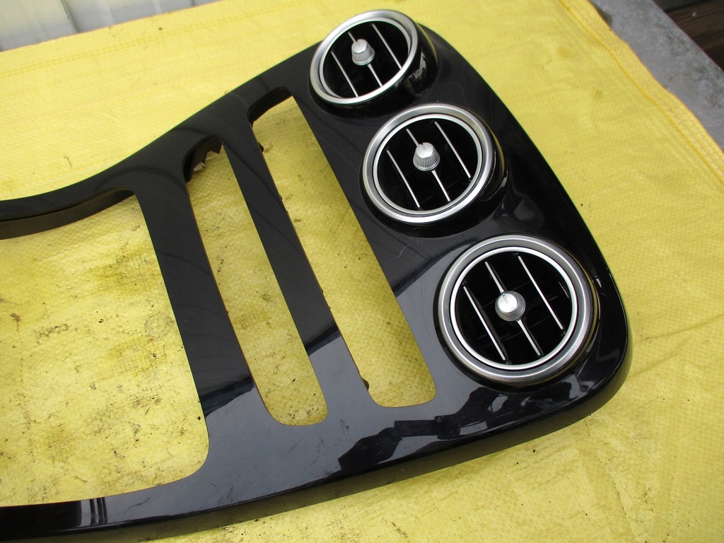 фото №8, Mercedes w205 рамка консоли dekor a2056803905