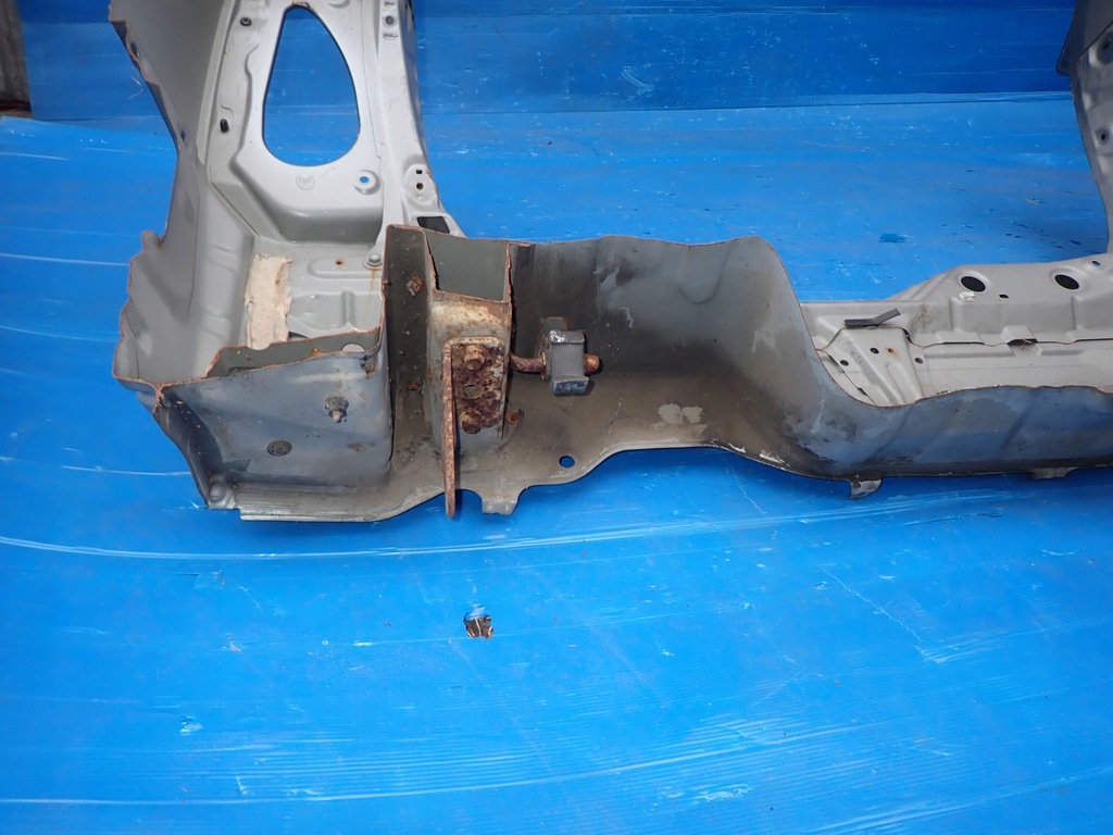 фото №7, Toyota prius ii 03-09 pas задний