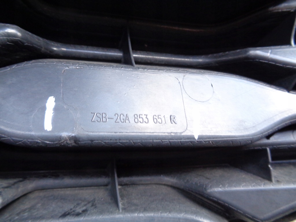 фото №8, Решітка радіатора решітка радіатора vw t-roc 2ga 17-