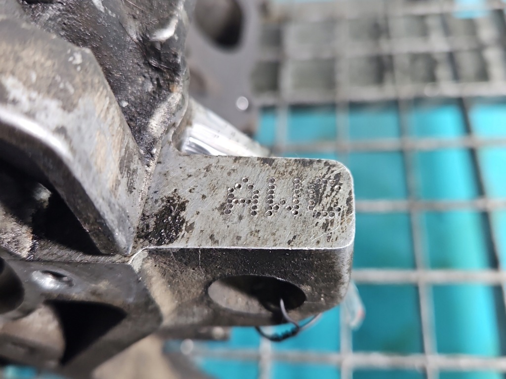 Головка валы комплект  vw sharan 1 1.8t 150km awc Недорого