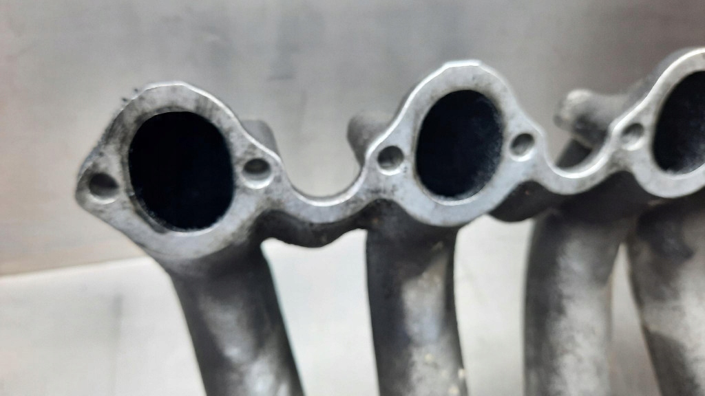 фото №11, Коллектор всасывающий 074129713n vw lt 35 2.5 sdi 97r