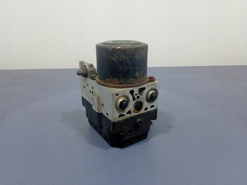 фото №5, Toyota avensis verso 2.0 d-4d насос abs 44540-44040