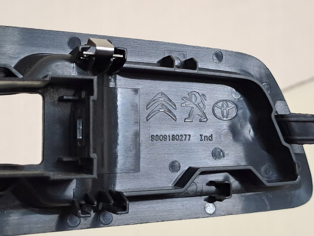 фото №8, Панель пластик кнопка стекло обшивка правый перед peugeot expert iii 3 17r