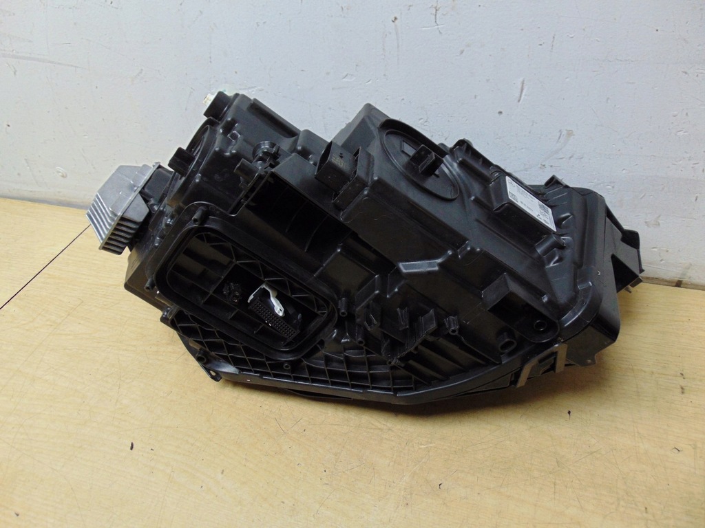 фото №12, Лампа левая перед mercedes w247 high performance a2479066301