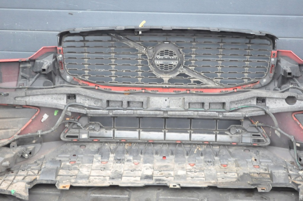 фото №13, Volvo xc60 ii бампер перед передній 612 kompletny датчик камера