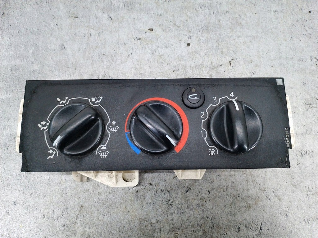 фото №1, Панель обдув renault master ii fl behr92537