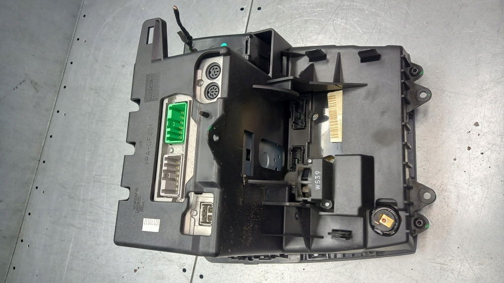 фото №5, Радио volvo v70 ii lift 05r hu-650 30722446