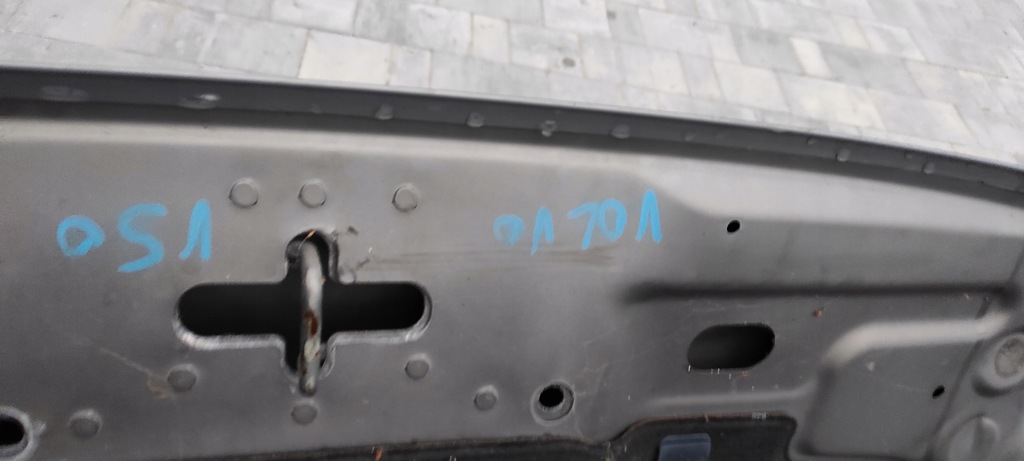 фото №11, Капот volvo v50 s40 нет znam код лак