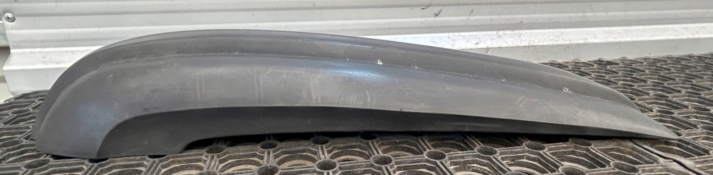 Купить Резиновый элемент бампера правый перед mercedes w107 107 r107