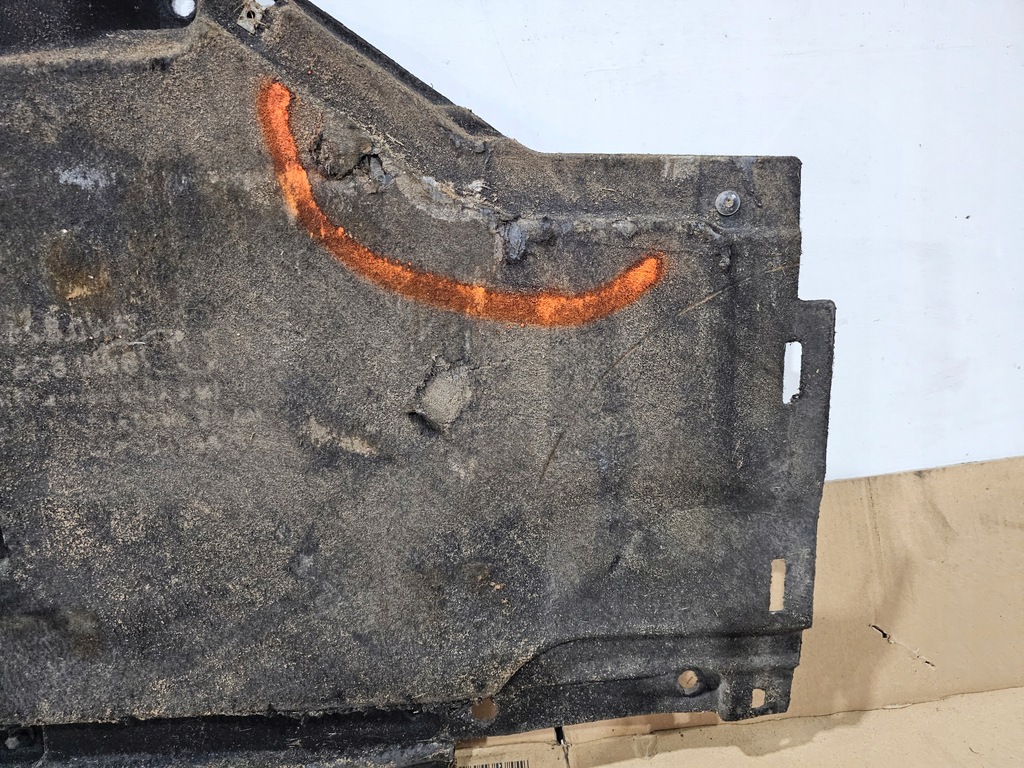 фото №5, Защита подвеска левая audi a4 b9 8w0825207