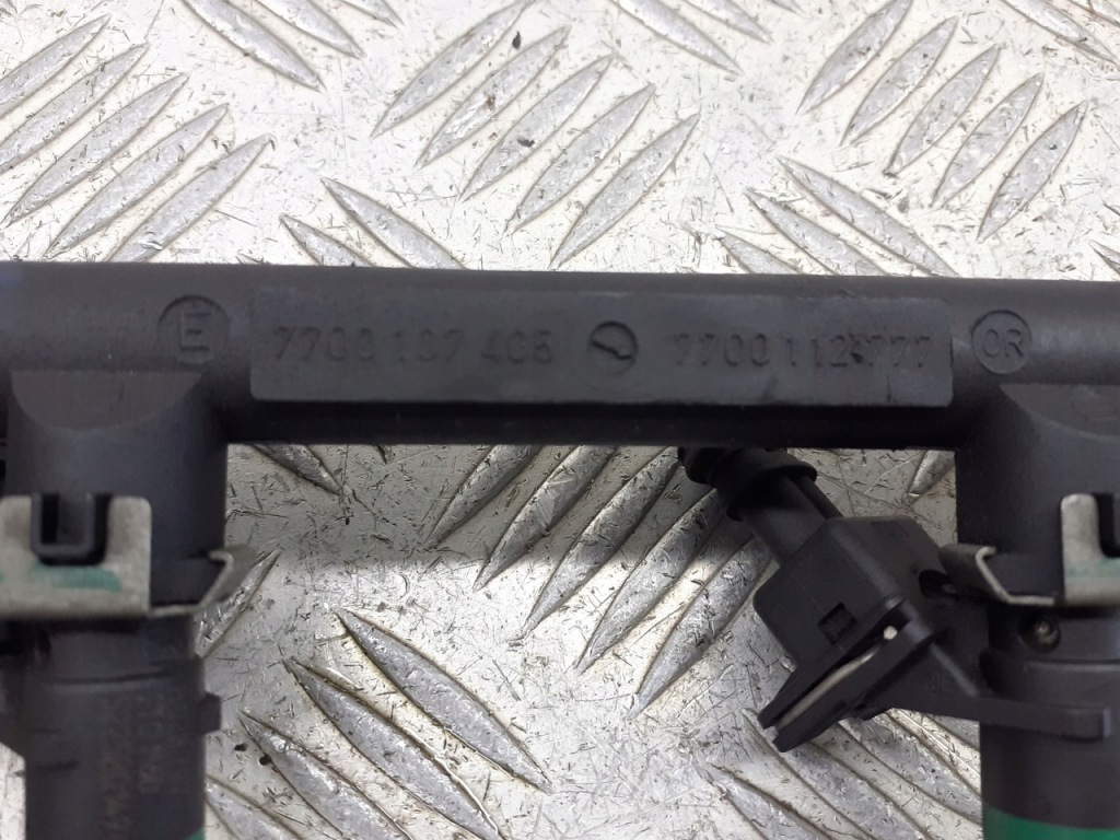 фото №5, Молдинг упорскування renault laguna ii 2.0 77001124777