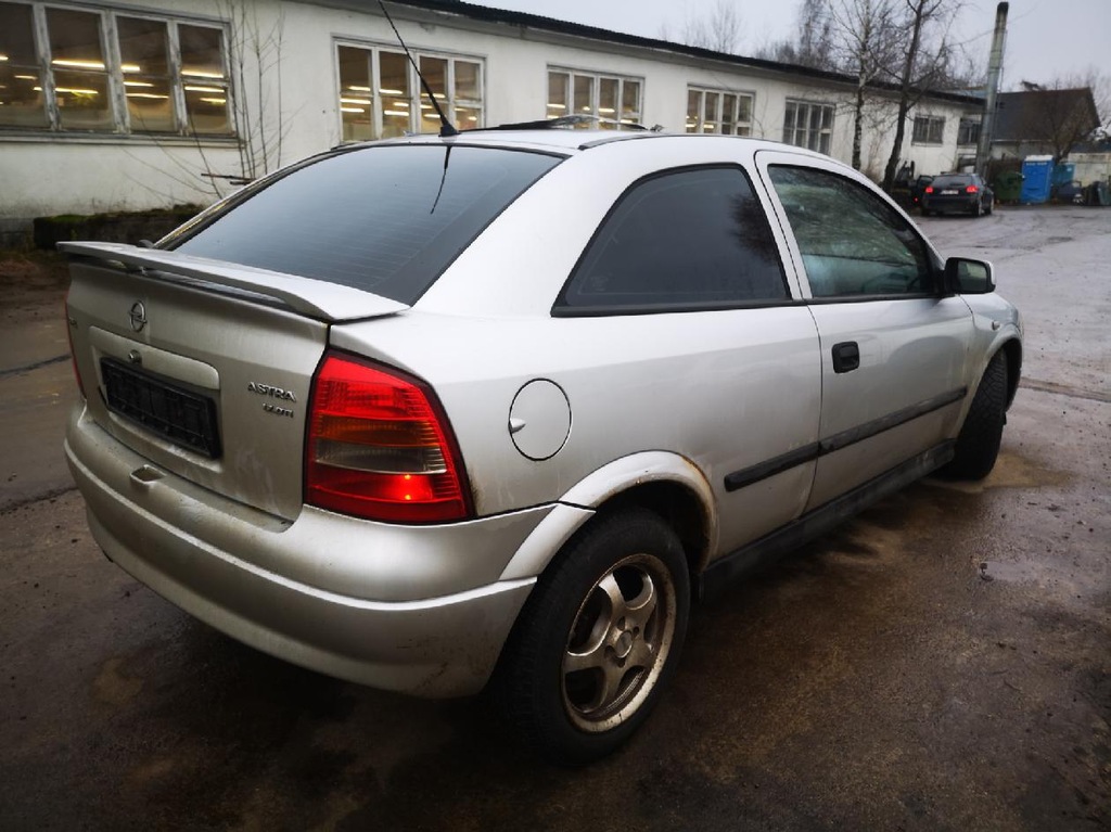 фото №8, Opel astra двигун кришка обігрівача 2002 1.7l 52475584 0132801132