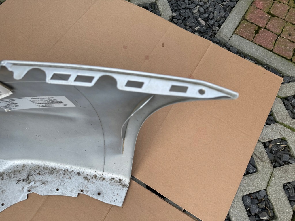 Бампер задний  mercedes sls 197 w197 r197 amg оригинал Киев