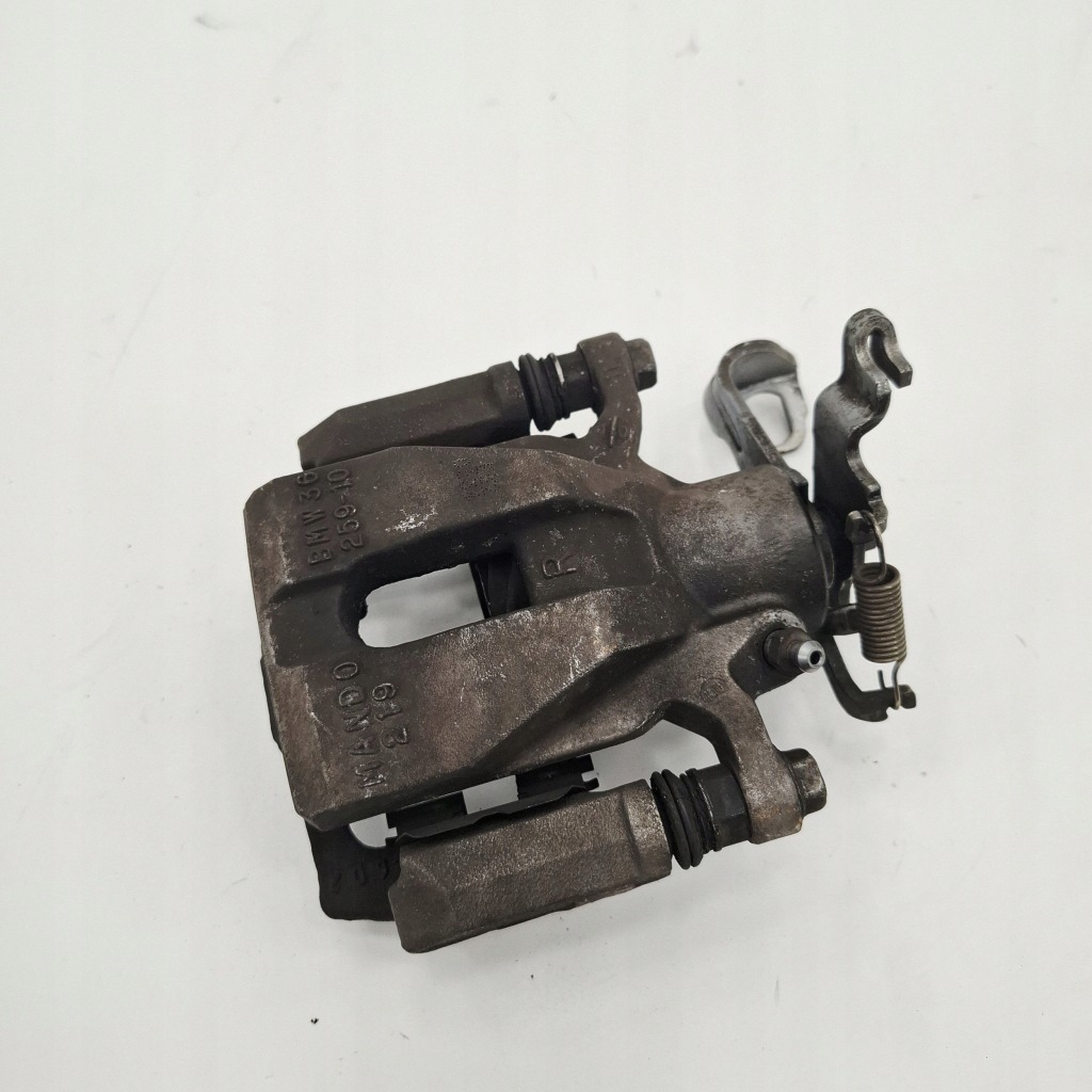 фото №1, 2016 mini one - cooper f56 f55 супорт гальмівний задній