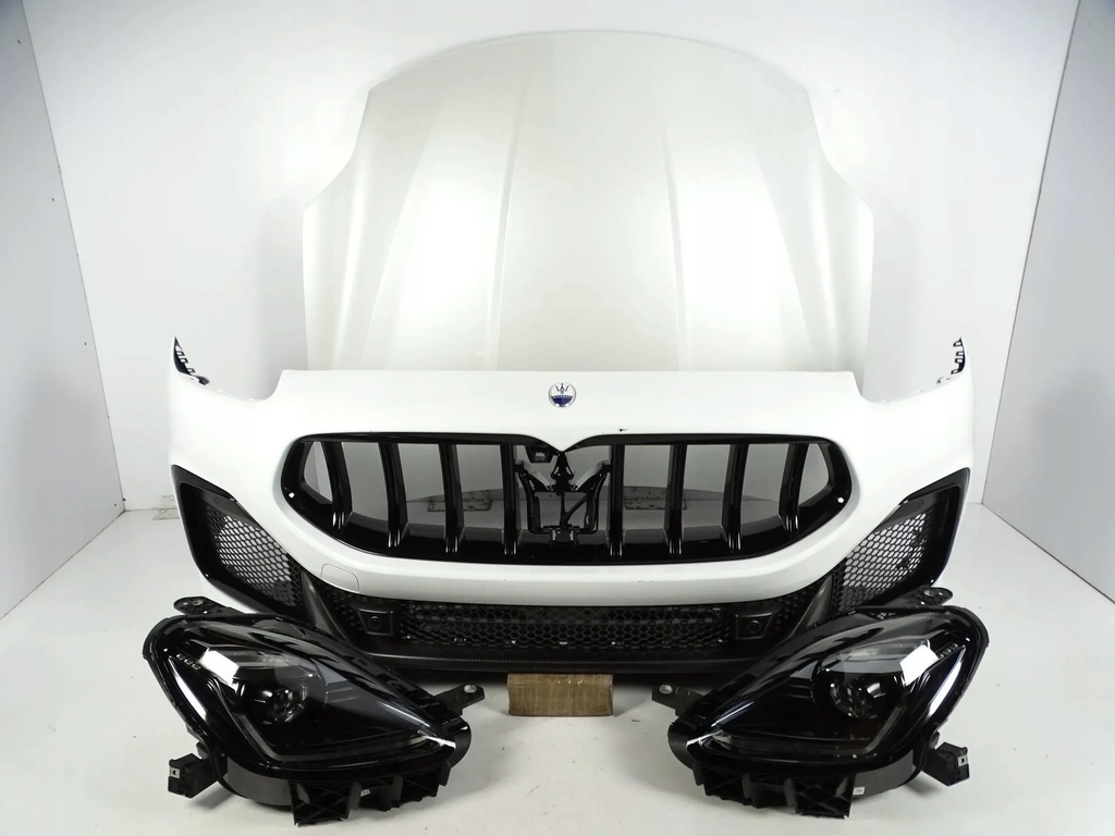 фото №1, Бампер перед передний maserati grecale trofeo карбон