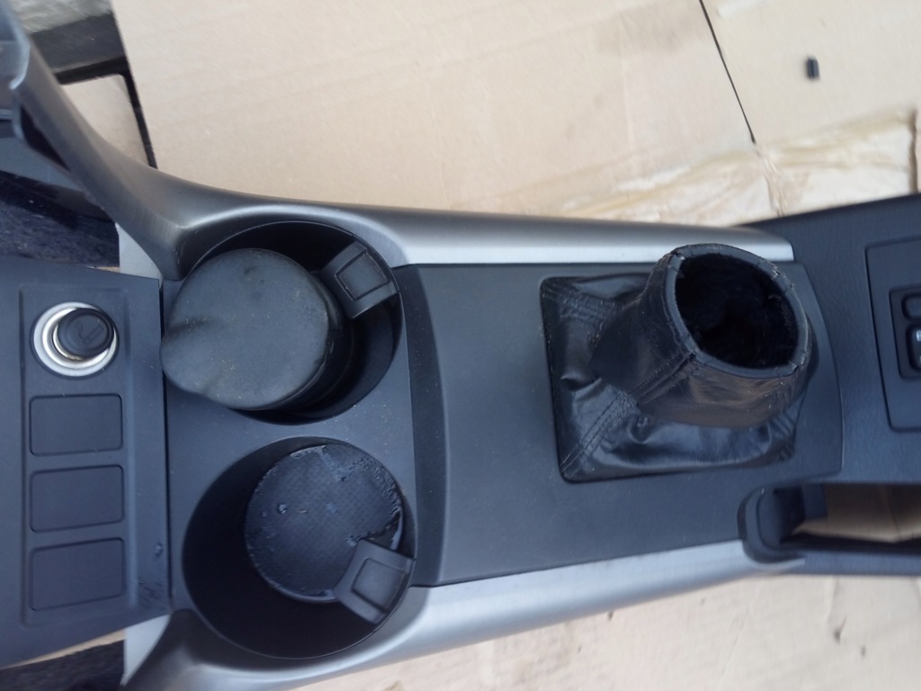 фото №8, Toyota rav4 iii 06-12 підлокітник тунель комплект eu вживаний