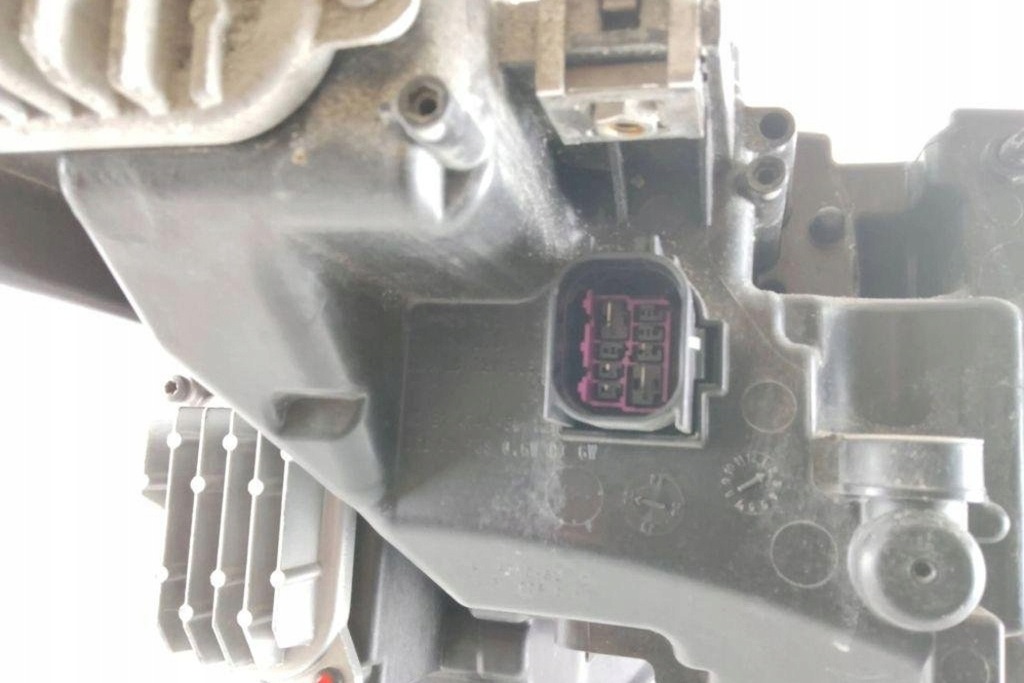 фото №8, Лампа левая передняя audi e-tron gen 4ke941039 1.11l electric 230kw 2022