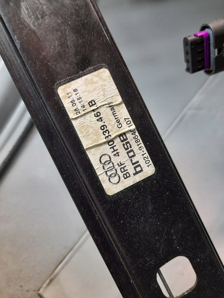 фото №11, Audi a8 s8 d4 4h 4h0833311 задня сторона ліва двері ly9c