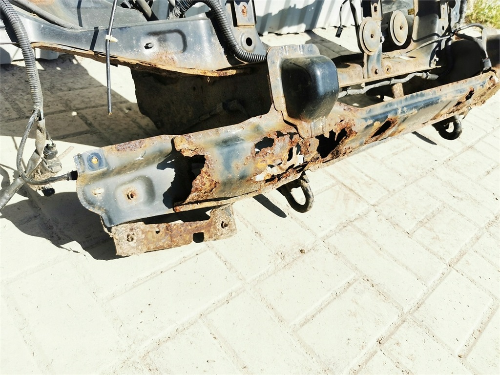 фото №5, Mitsubishi pajero iii 99-03 pas передний