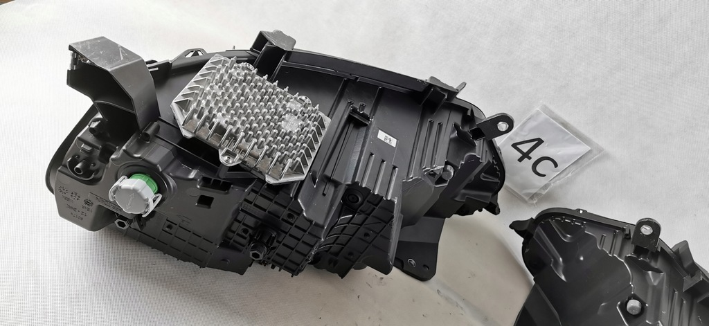 фото №12, Alfa romeo tonale full led лівий правий комплект nowe