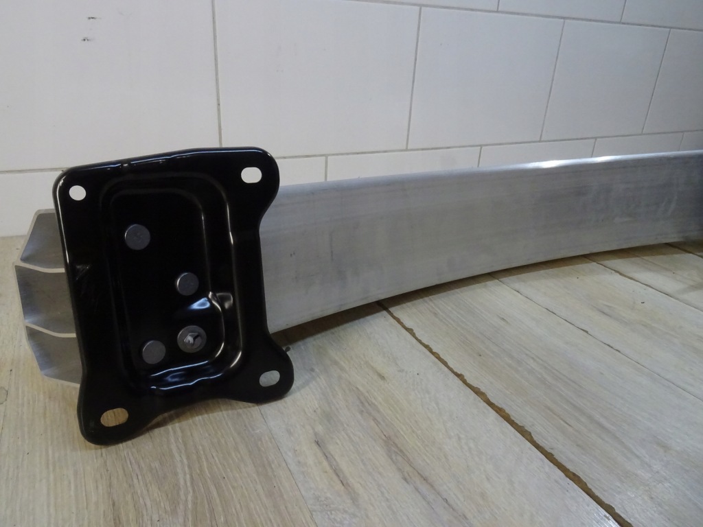 Tesla model y 2023 балка бампера задній задня підсилювач 1487616-00-b llu Київ