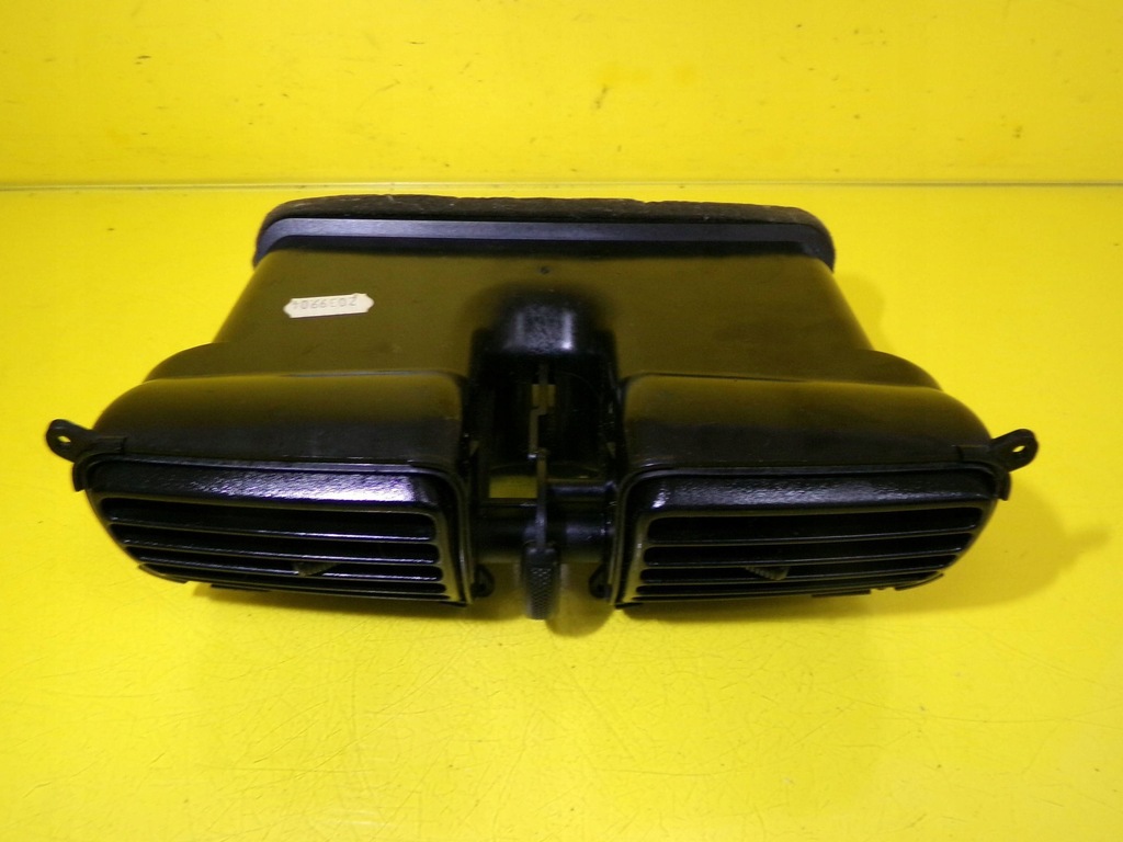 фото №8, Решётка обдув средняя mitsubishi space star mr456712 nr542