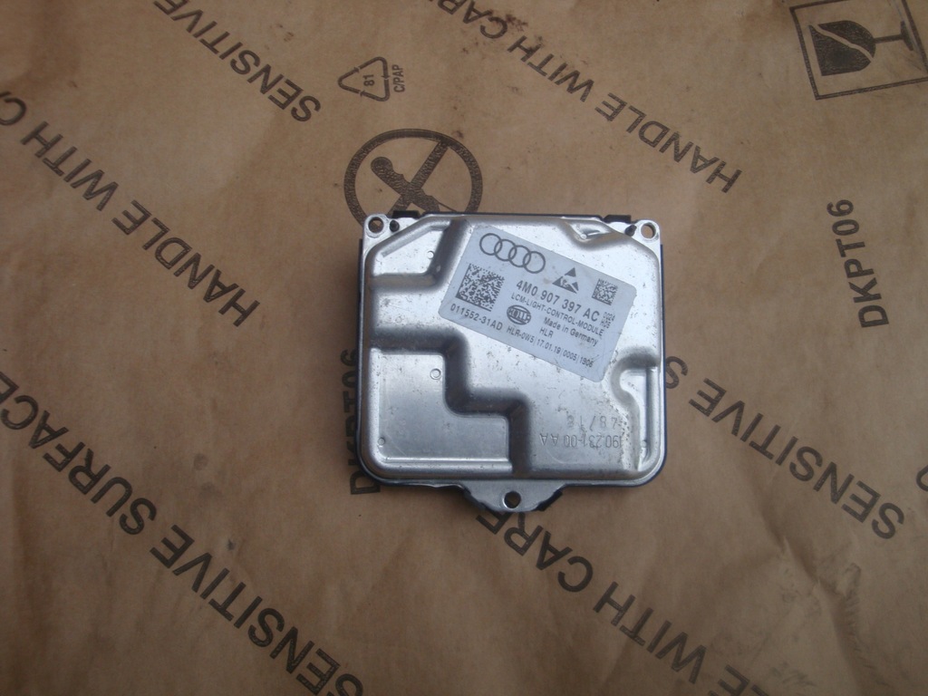 фото №1, Преобразователь ксенон модуль audi 4m0907397ac