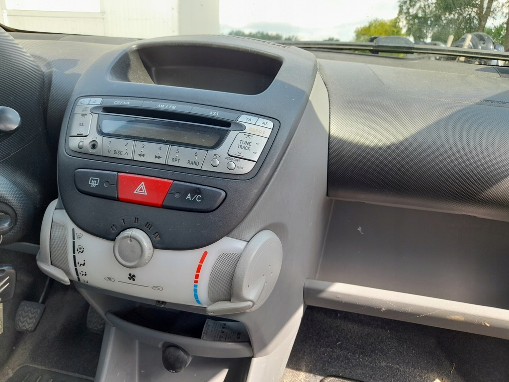 фото №15, Citroen c1 i приборная панель приборная консоль pulpit