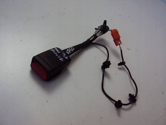 фото №3, Замок поперечина перед jaguar xe 2015-