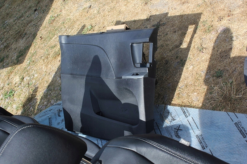 фото №13, Toyota sienna 2016 сиденья комплект кожа czarna igł