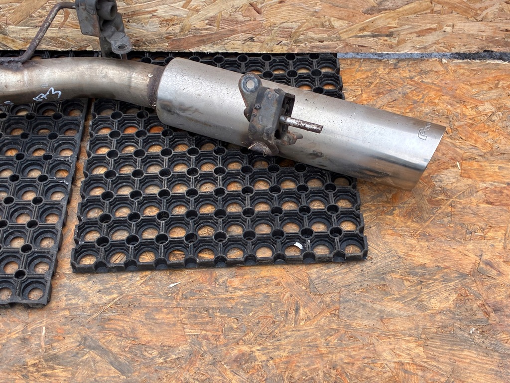 фото №14, Mustang 5 v выхлоп pypes катализатор 4r33-5e212-ea 4r33-5e213-ea комплект