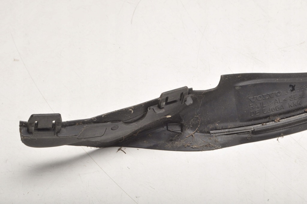 фото №8, Volvo s60 ii v60 молдинг скло передньої лобове 31335865 права