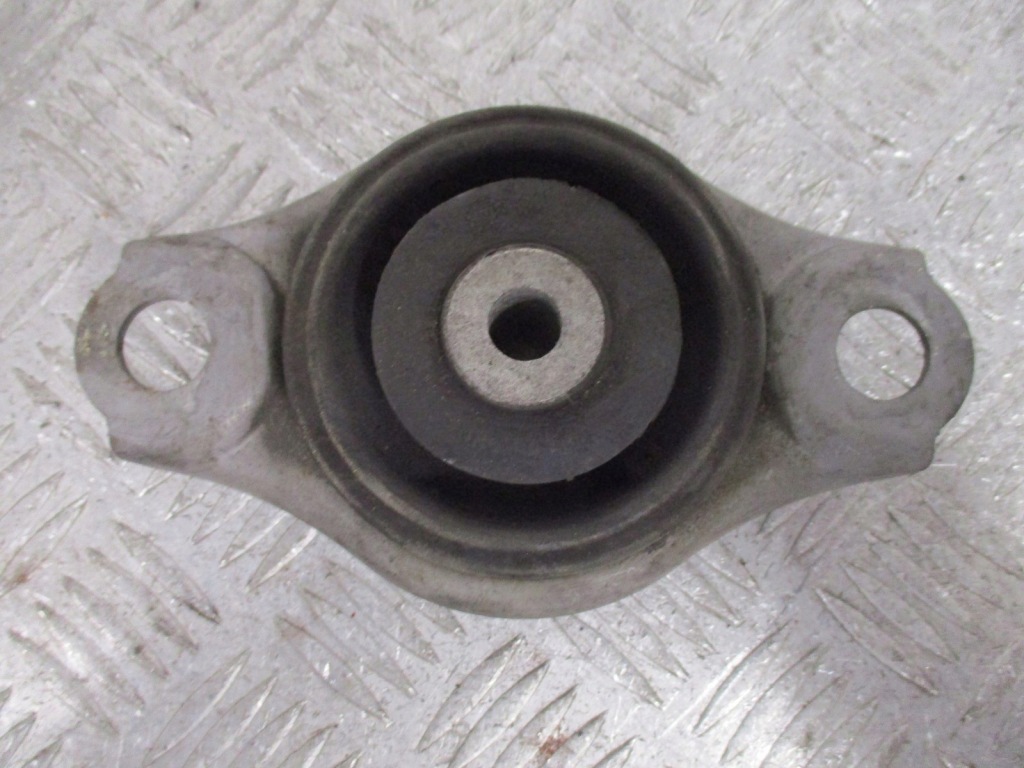 фото №1, Кронштейн подушка коробки fiat 500