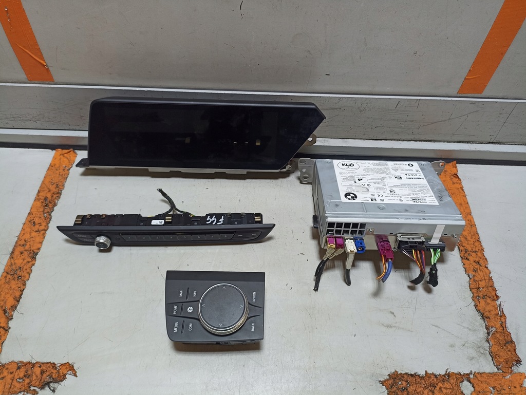 фото №1, Bmw 2 f44 радио навигация 5a84b73