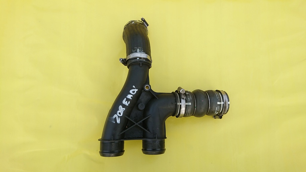 фото №1, Peugeot 208 1.6 ehdi труба воздухозаборник интеркулер