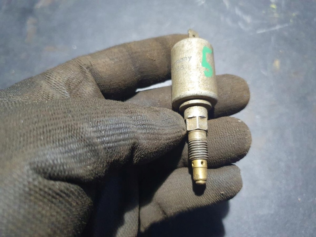 фото №7, Pierburg zk 12944/50 клапан отсекающий воздух vw