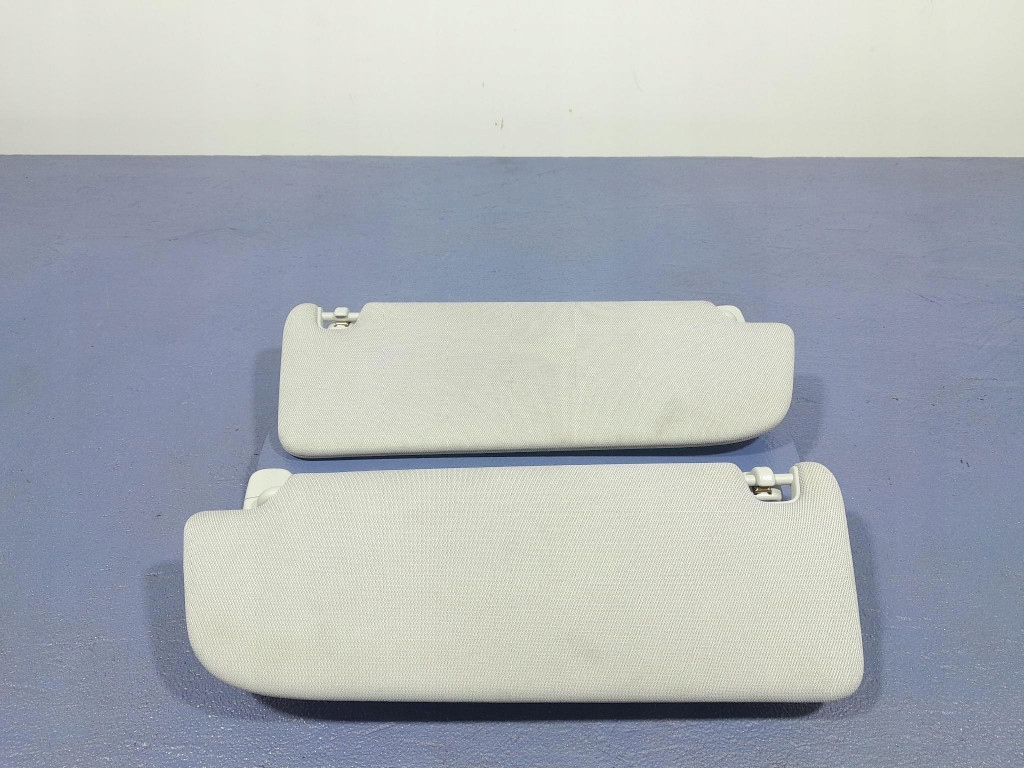 Купить Audi a6 c7 защита солнцезащитные 4g0857551