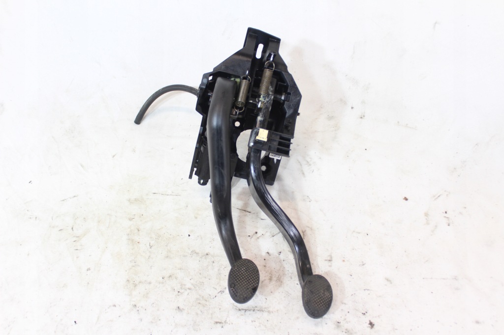 Купити Mini f55 f56 f57 педаль зчеплення гальма 6854627