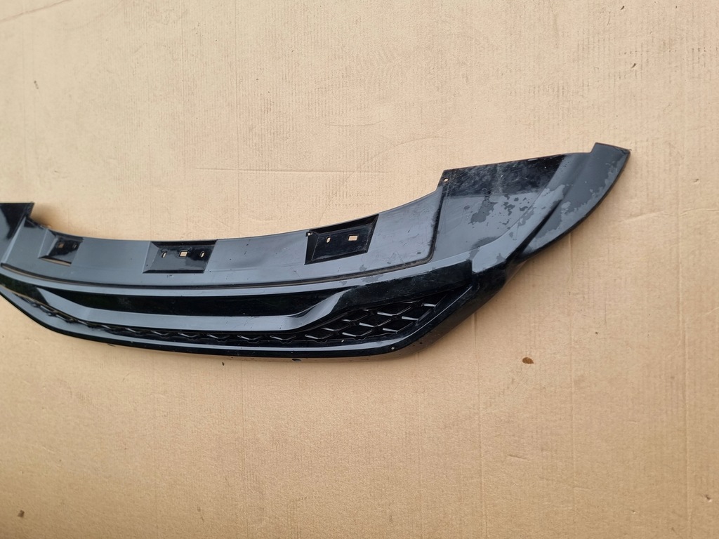 фото №6, Volkswagen vw id 3 id.3 накладка спойлер молдинг бампер задняя 10a807521a