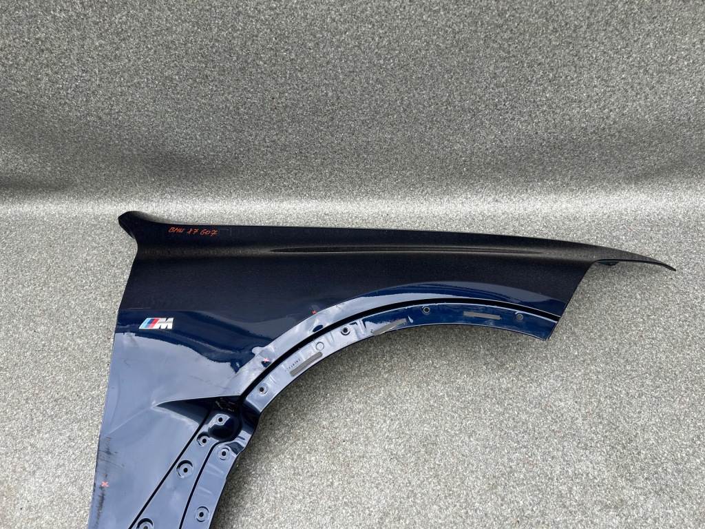 Крыло  правый  передний bmw x7 g07 poznan Оригинал