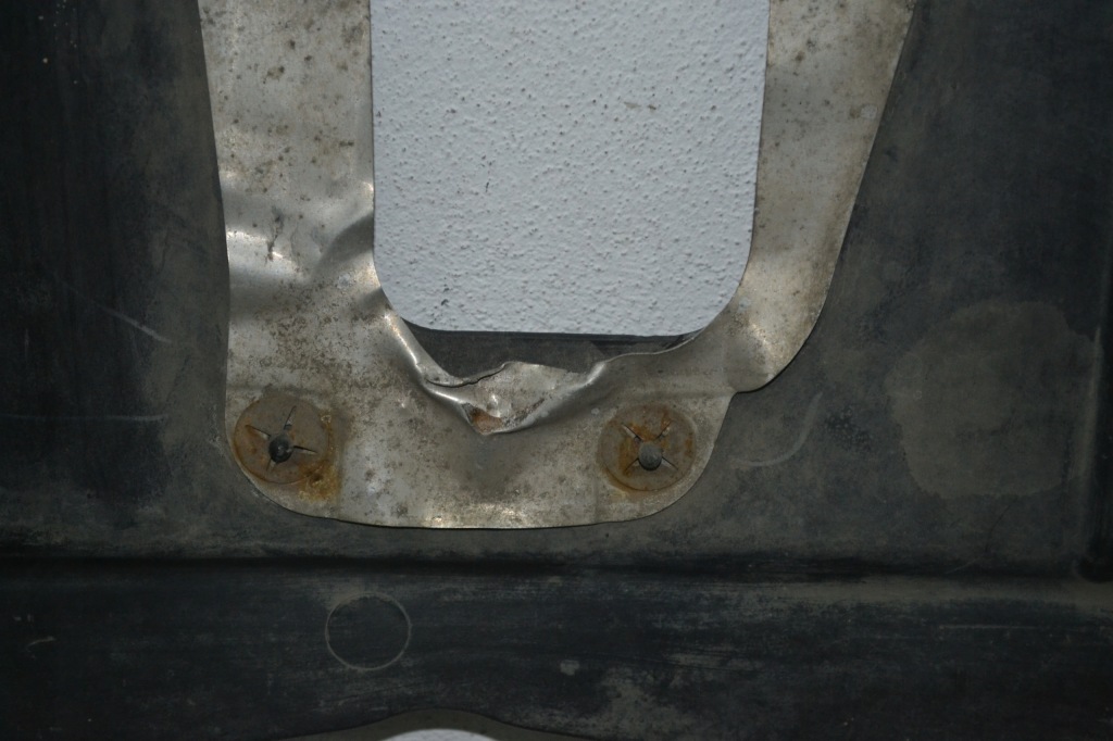 Fiat tipo 2 накладка под двигатель 00520825660e Недорого