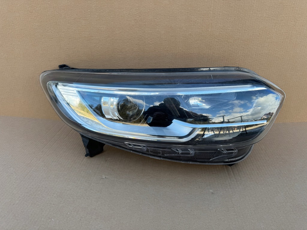 фото №1, Лампа renault kadjar i 2015-2018 права перед передня