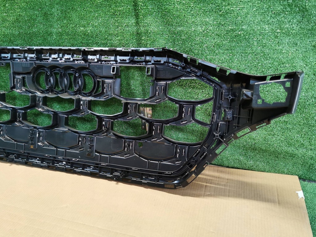 фото №11, Audi q8 sq8 4m8 lift 24- решётка радиатора новый решётка радиатора значок хром 4m8853651bs bdb