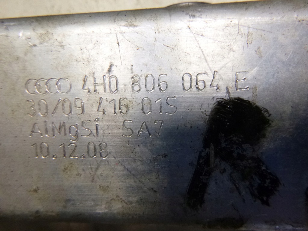 фото №13, Audi a8 s8 d4 лонжерон зона деформации