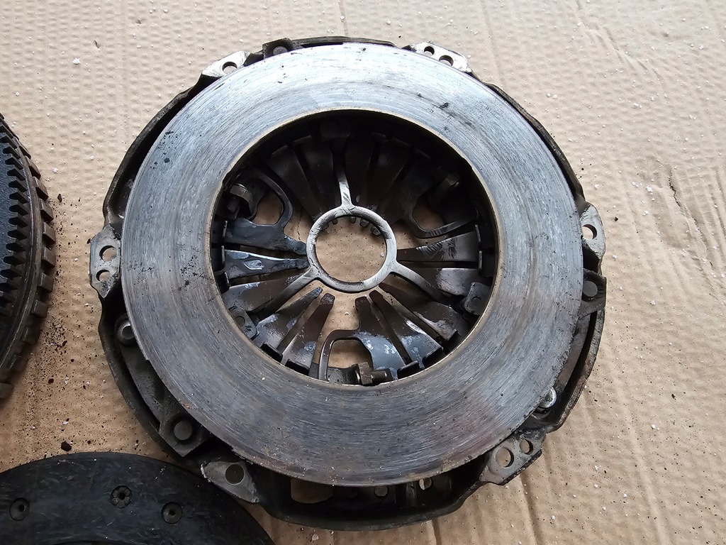 фото №5, Двомасовий маховик колесо двомасовий маховик mercedes a-klasa w176 w246 c117 cla 1.5cdi