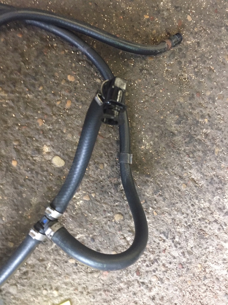 фото №8, Audi a5 8t wąż шланг омивача лампа ксенон